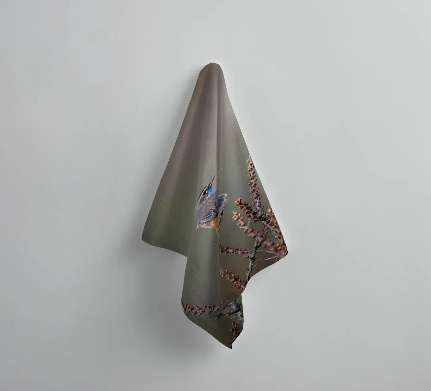 Bluethroat towel by Tom's Wildlife