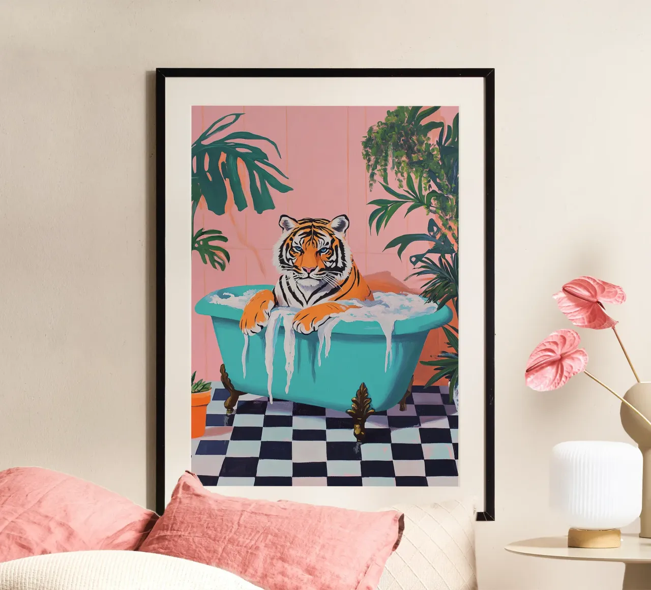 La tigre in bagno poster con telaio in legno da Nikis Art Studio