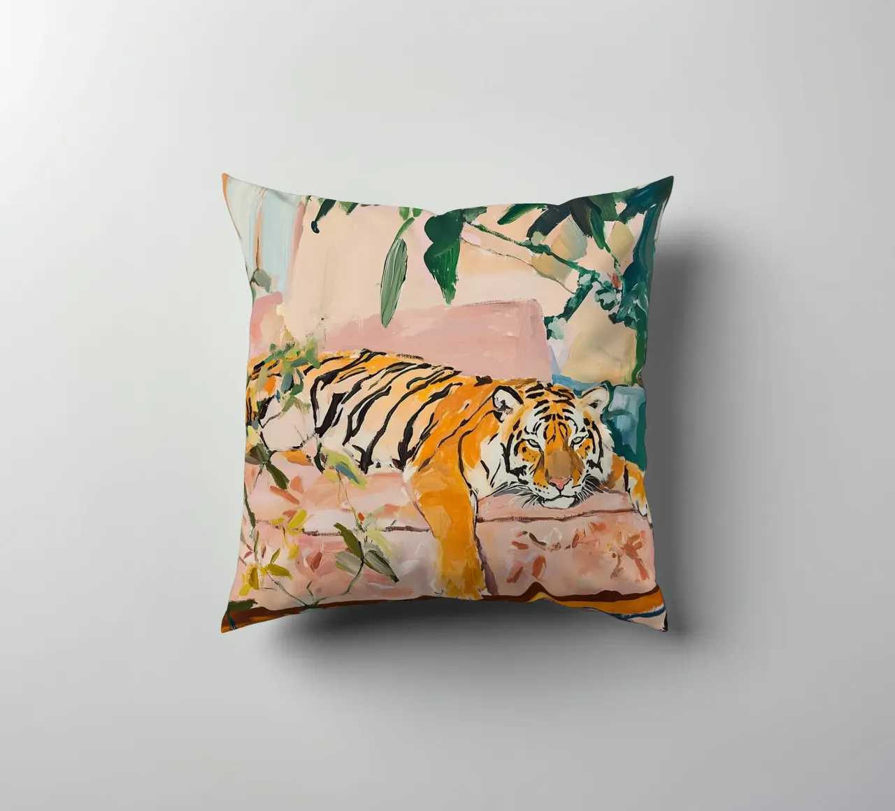 Una tigre sul divano cuscino da Nikis Art Studio
