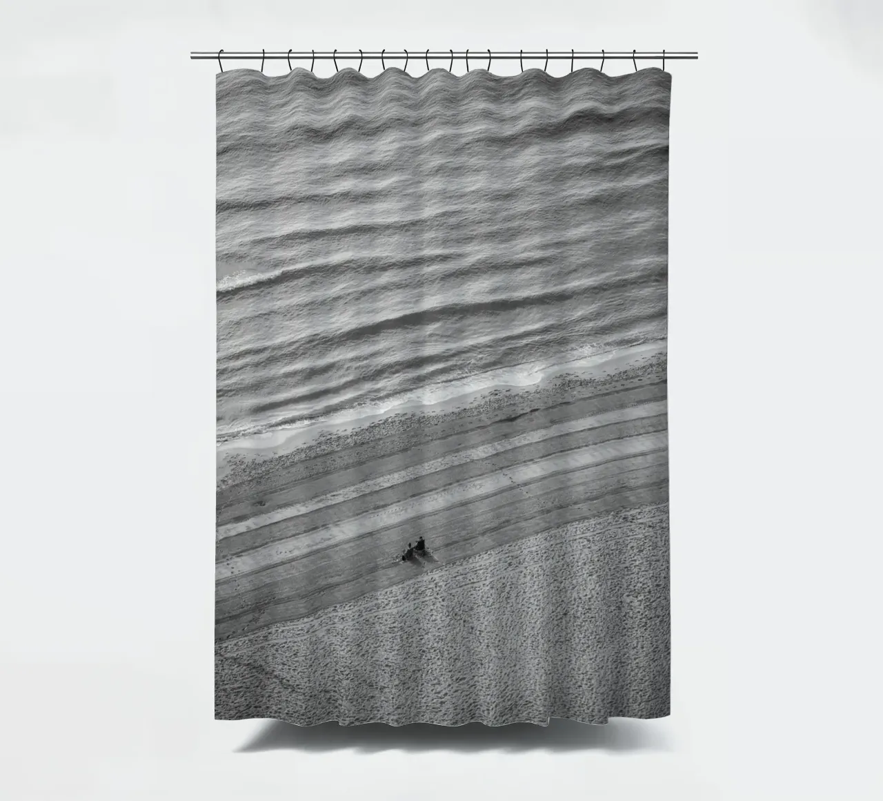 Vor dem Ansturm -morgens am Meer Duschvorhang von Barbara Buderath Fotodesign