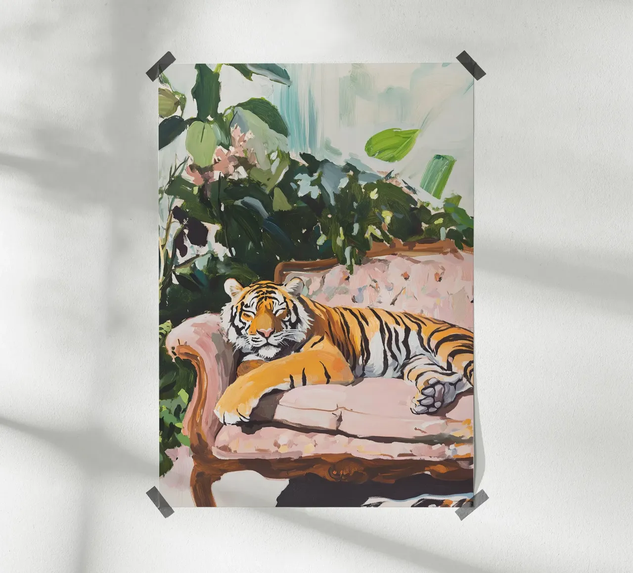 I brividi della tigre poster con telaio in legno da Nikis Art Studio