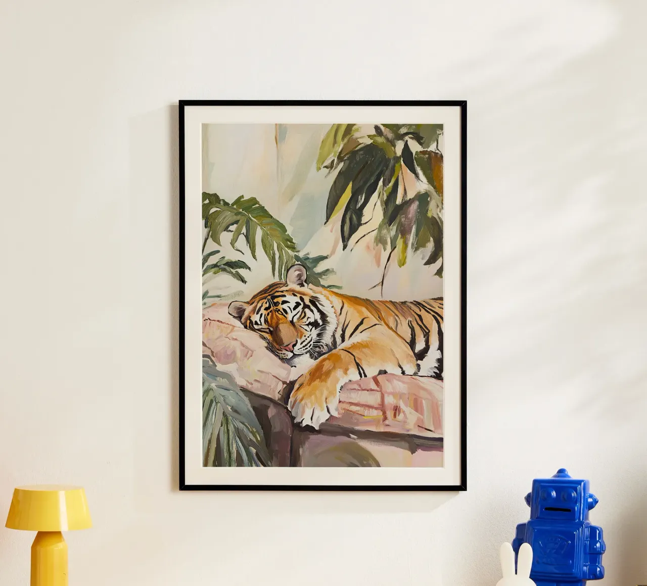 La tigre dorme poster con telaio in alluminio da Nikis Art Studio