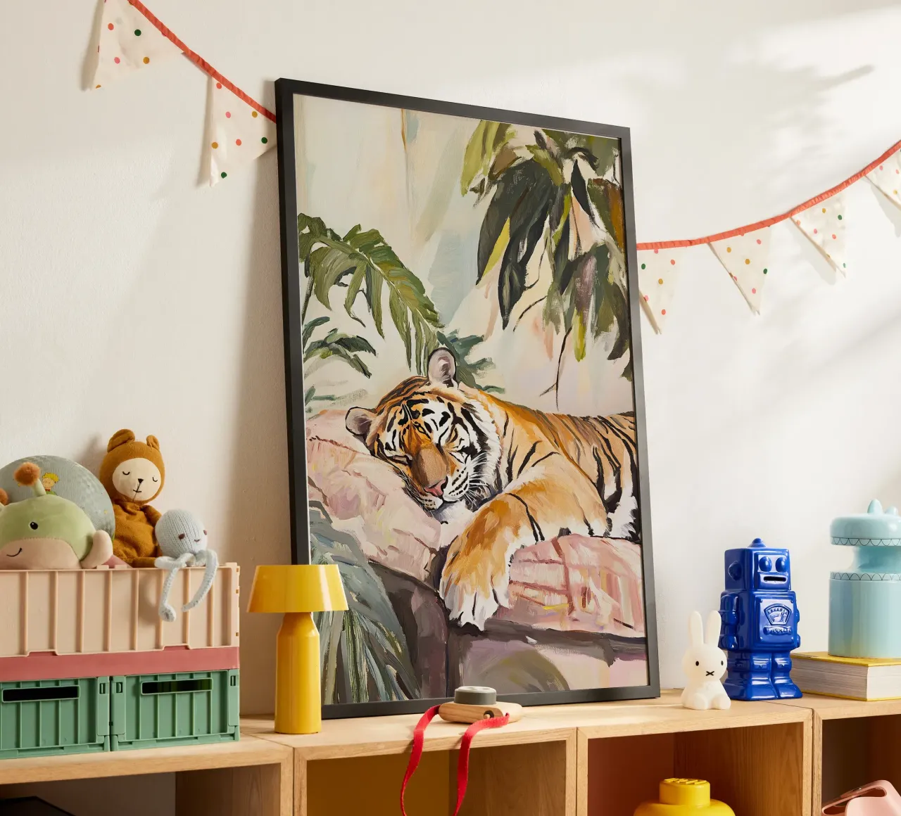 La tigre dorme poster con telaio in alluminio da Nikis Art Studio