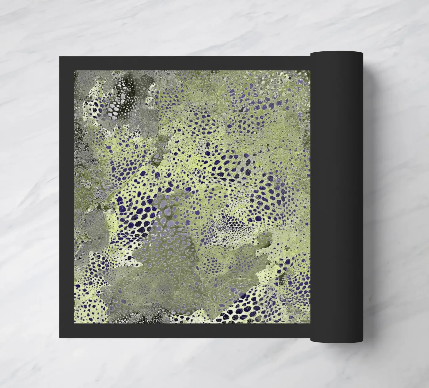 abgebildet1 Fußmatte von Giulio Iurissevich