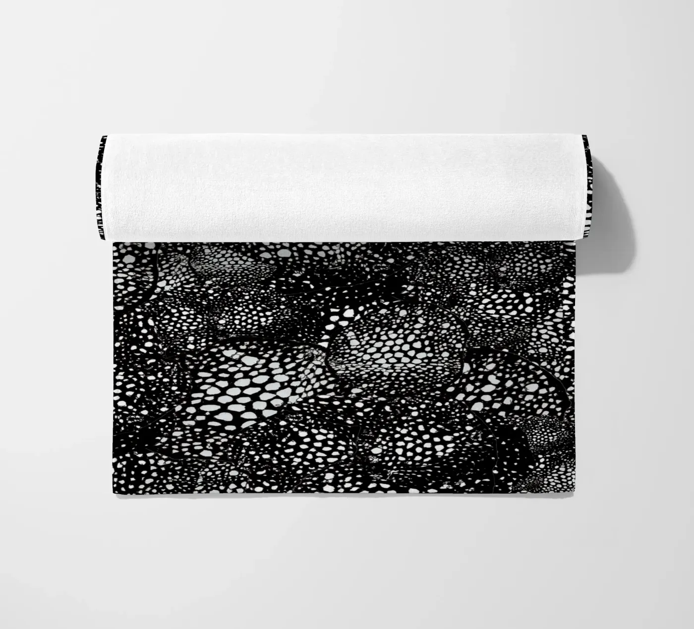 mora strandhanddoek van Giulio Iurissevich