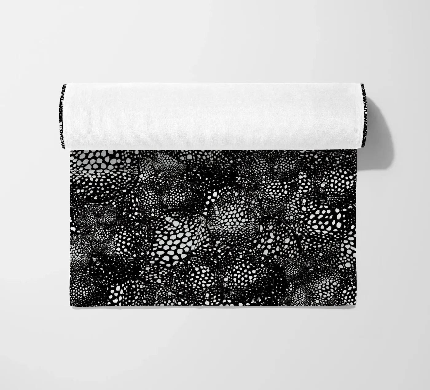 mora strandhanddoek van Giulio Iurissevich