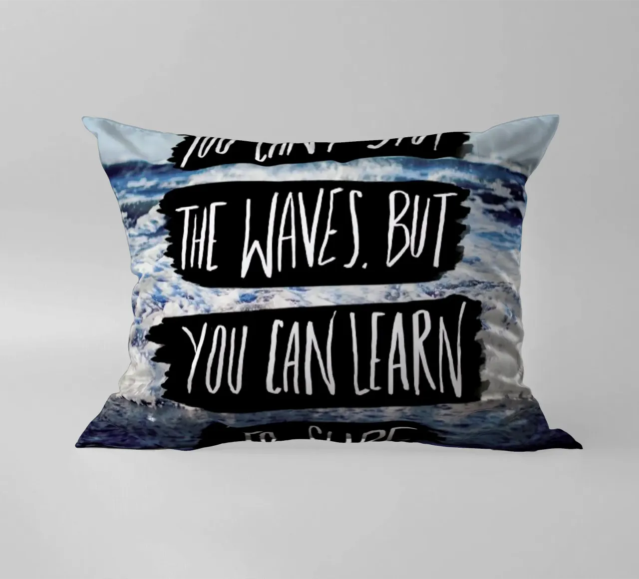 Learn to Surf cojín de Leah Flores