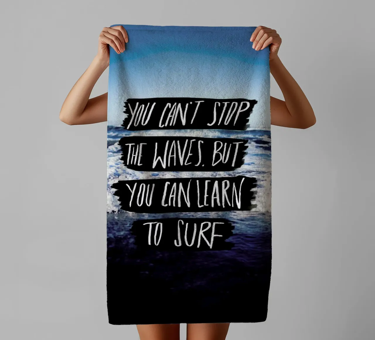 Learn to Surf asciugamano da bagno da Leah Flores