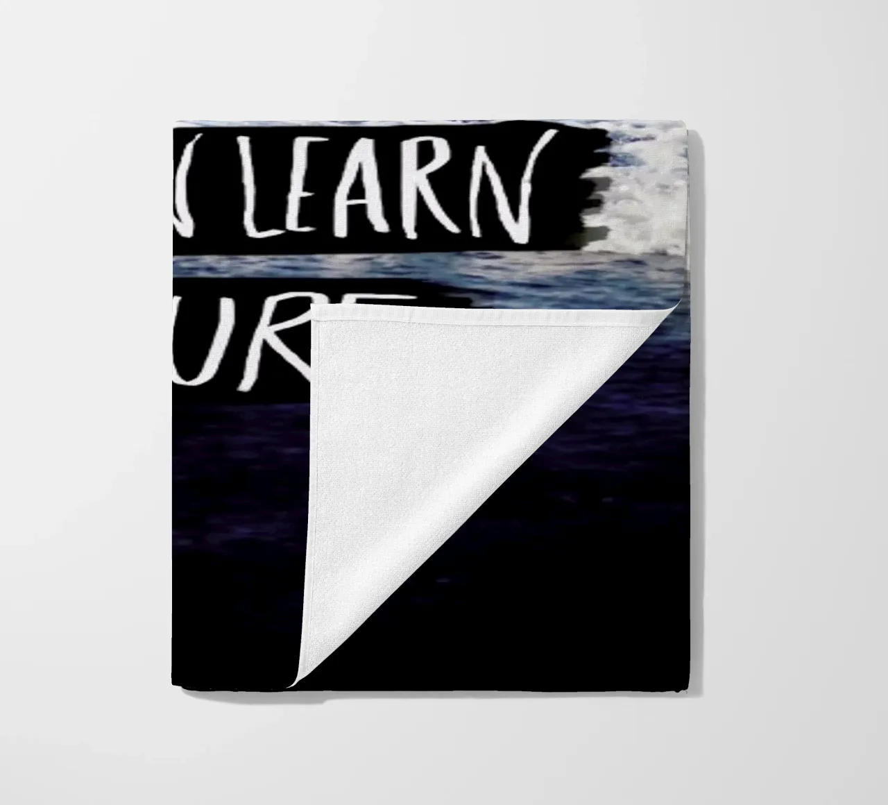 Learn to Surf telo mare da Leah Flores