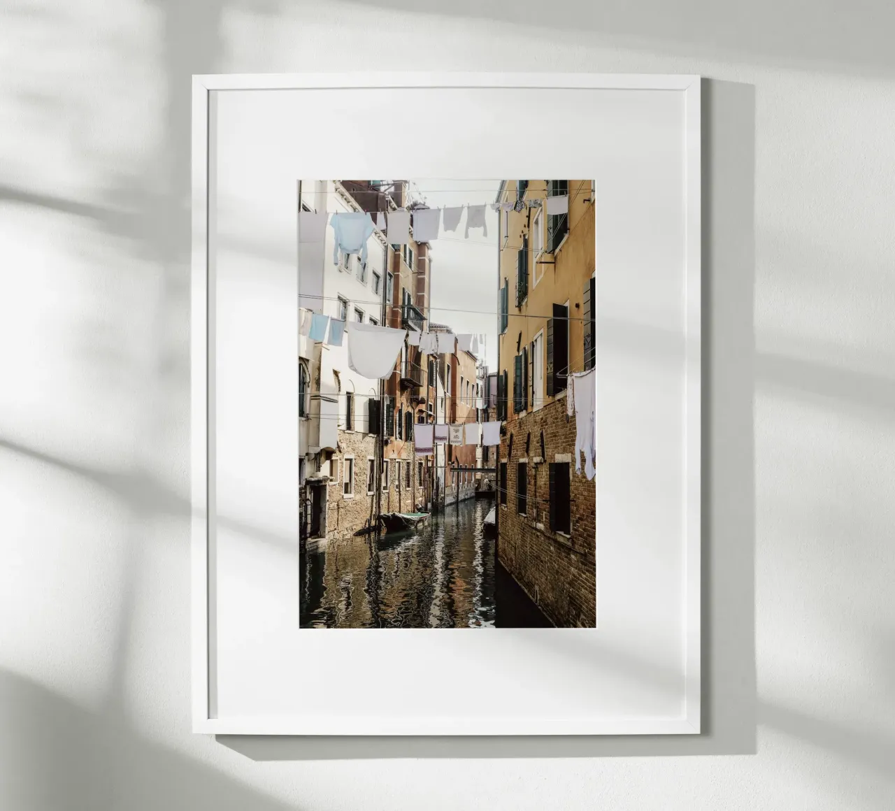 Stendibiancheria italiano poster con telaio in legno da studiopicaprints