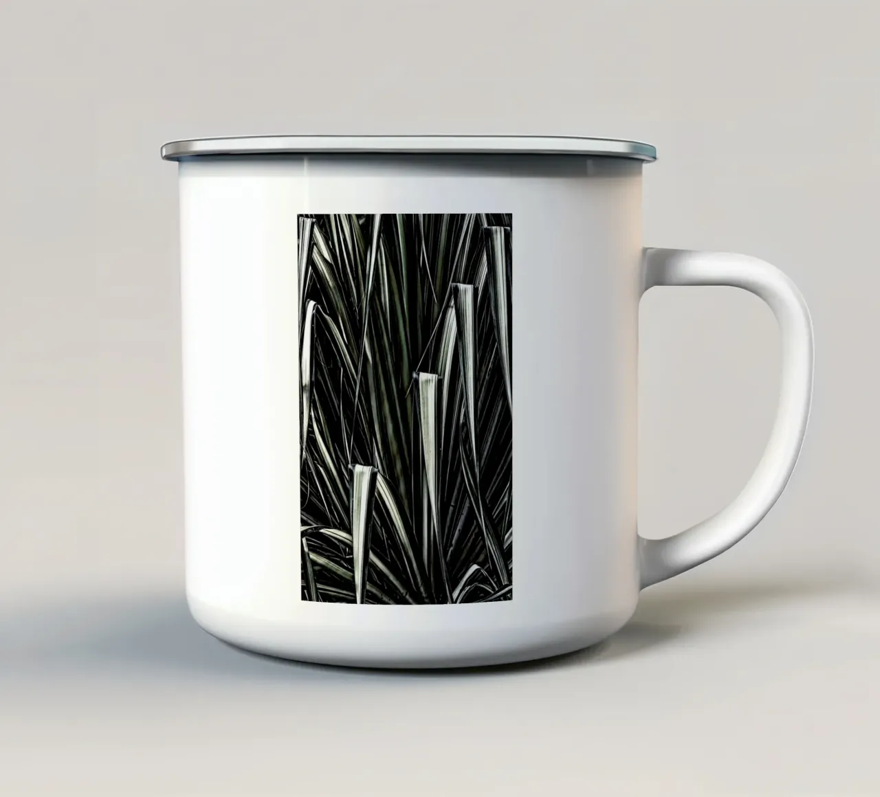 Jungle brush tazza in smalto da Shot By Clint