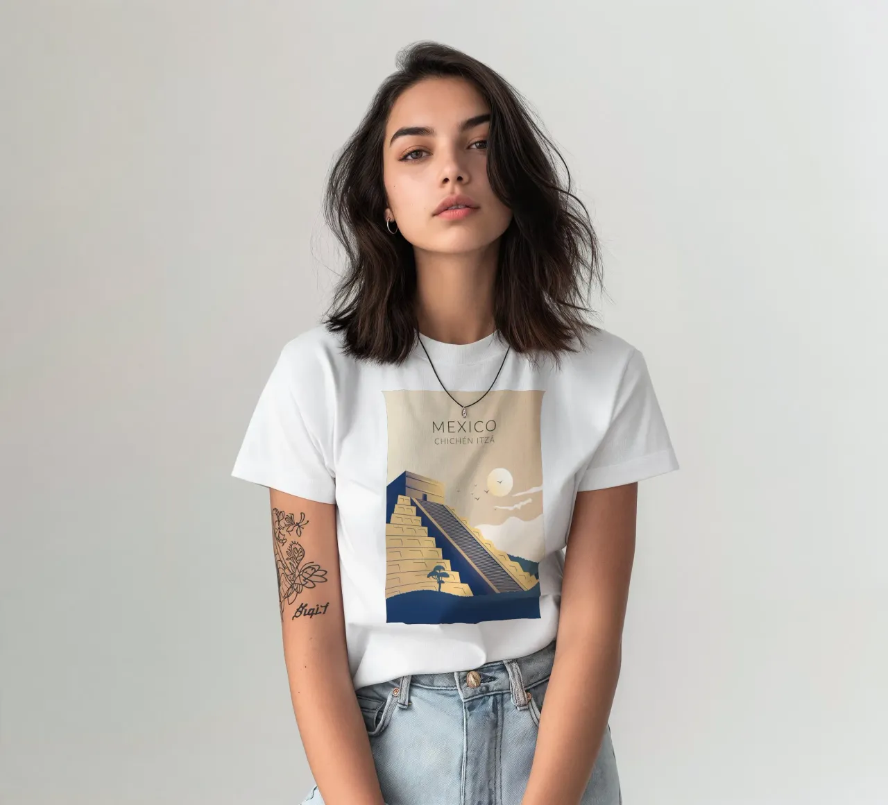 Chichén Itzá Mexico t-shirt by studiopicaprints