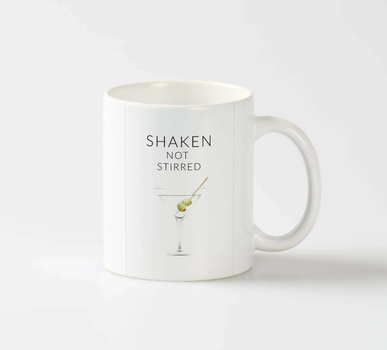 Agitato non mescolato tazza in ceramica da studiopicaprints