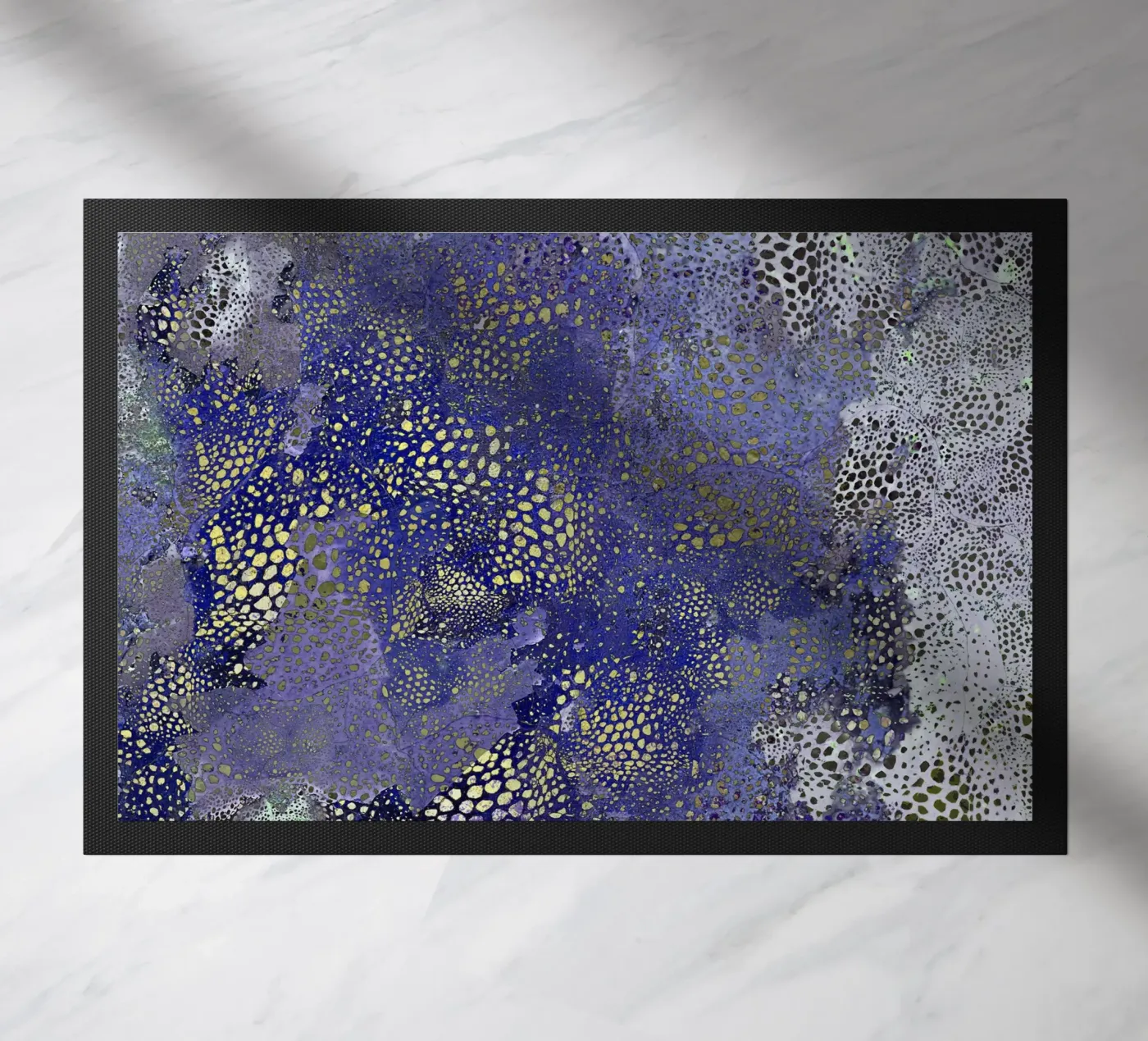 blue doormat by Giulio Iurissevich