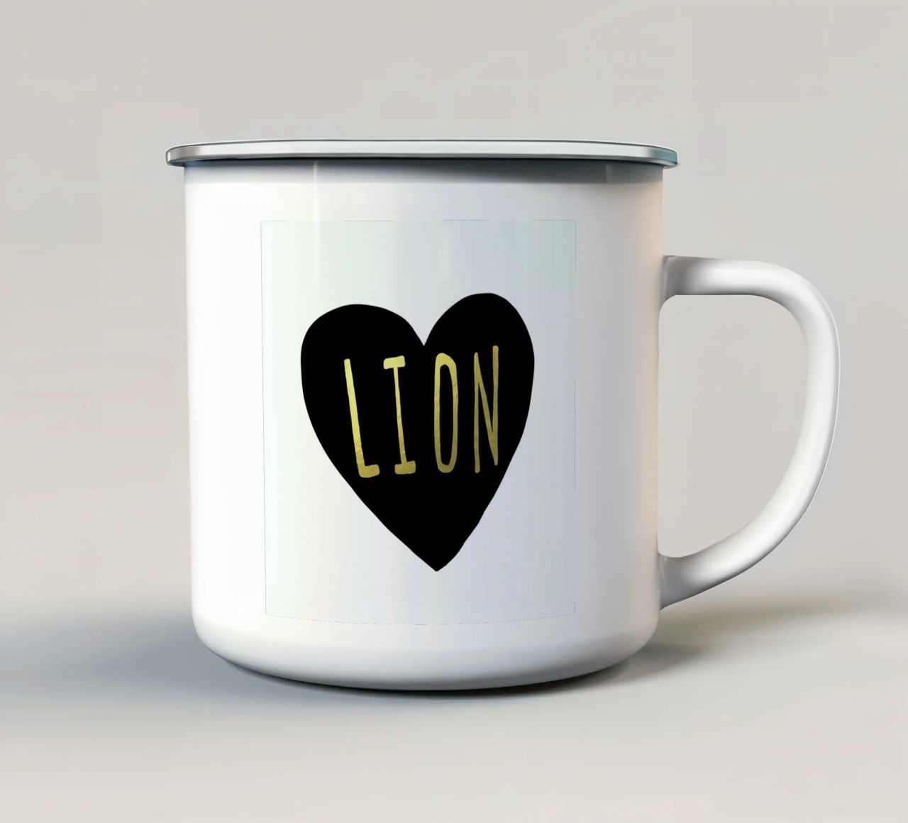 Lion tazza in smalto da Leah Flores