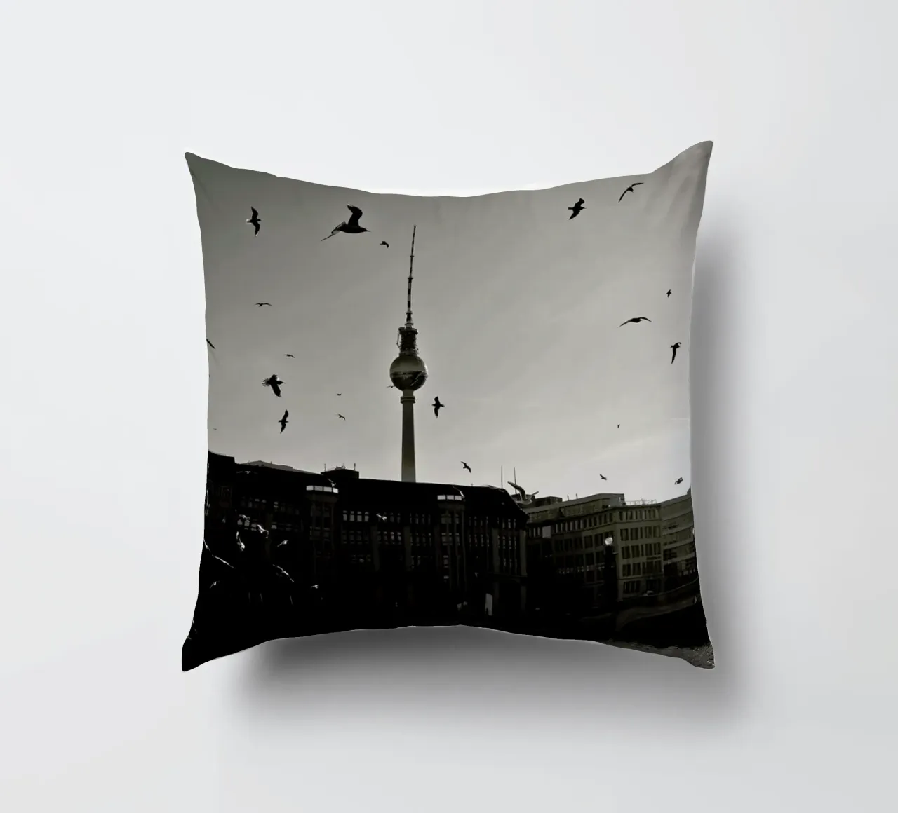 Fernsehturm cuscino da Anja Hebrank Photography