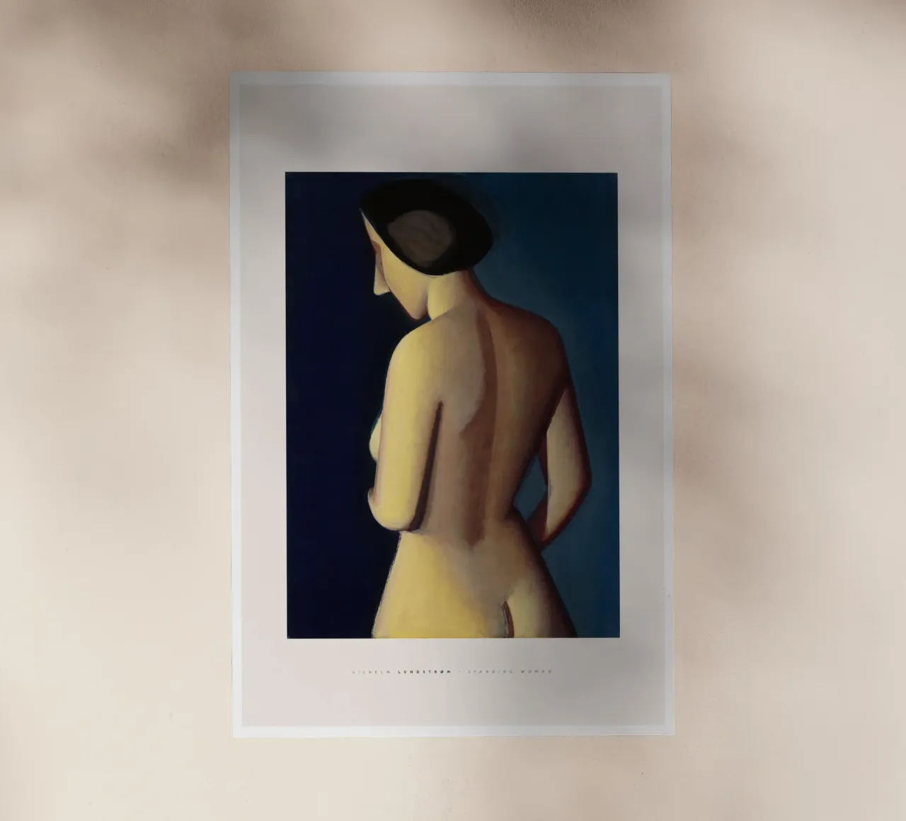 Vilhelm Lundstrom - Donna in piedi 01 pellicola backlit da Old Masters
