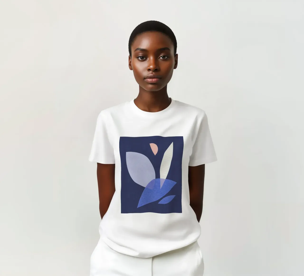 Petali #3 t-shirt da Alisa Galitsyna