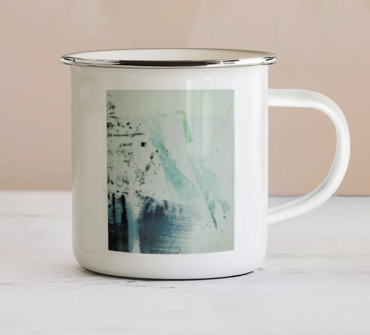 Melt Series 07 tazza in smalto da Mala Alani