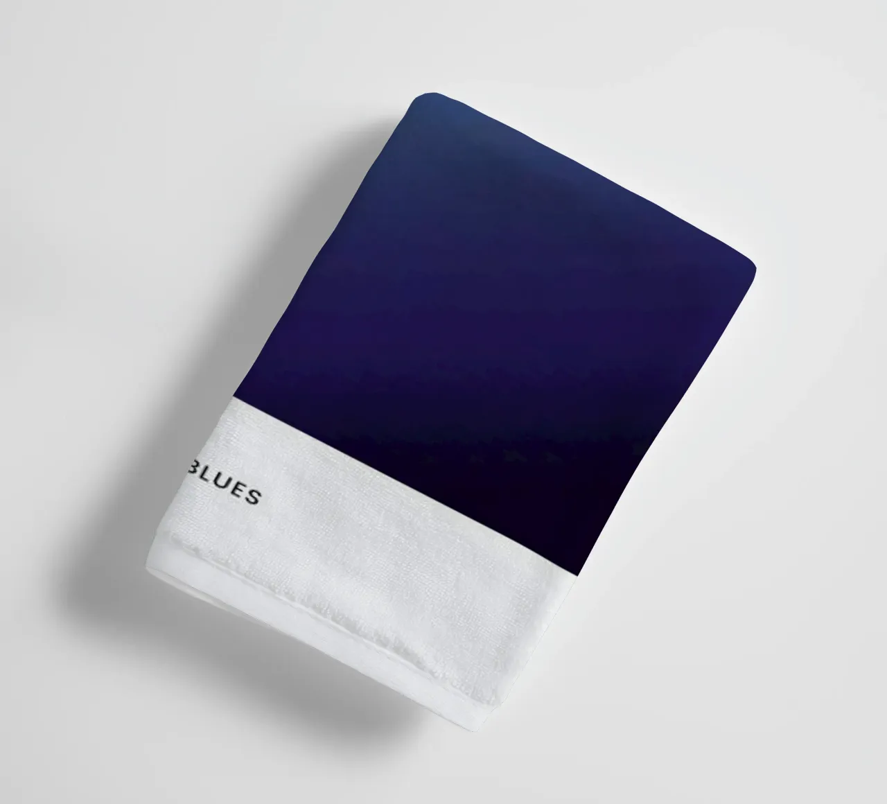 Midnight #6 asciugamano da bagno da daylight design studio