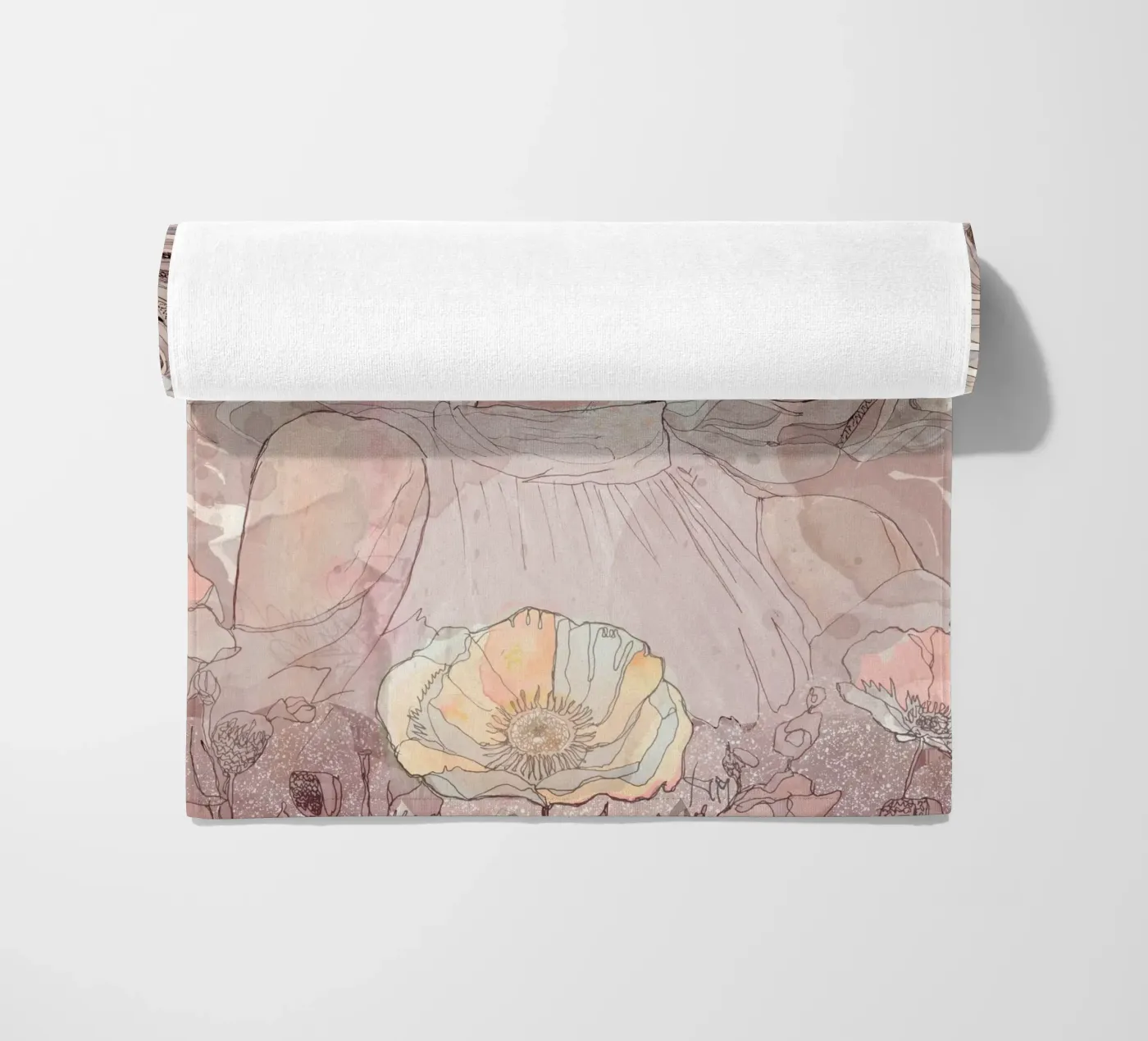 bloem strandhanddoek van Giulio Iurissevich