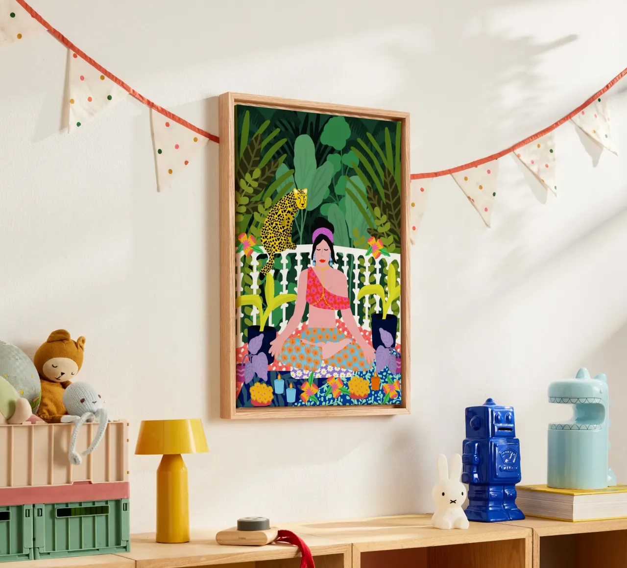 Vrouw in lotushouding canvas met Baklijst van Pictufy Sun & Spirit