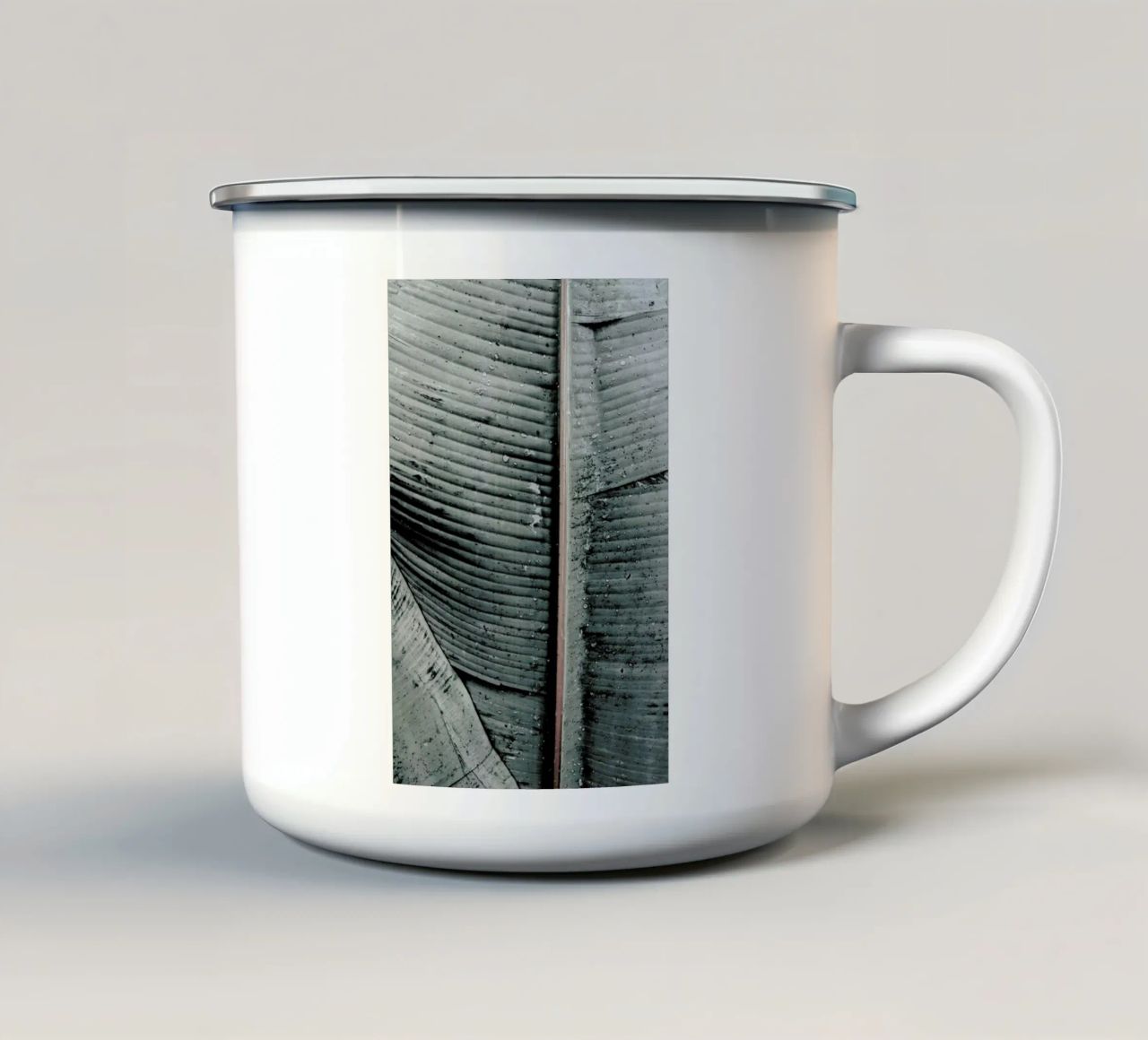 Beach Palm Patterns 8 tazza in smalto da Chris Abatzis