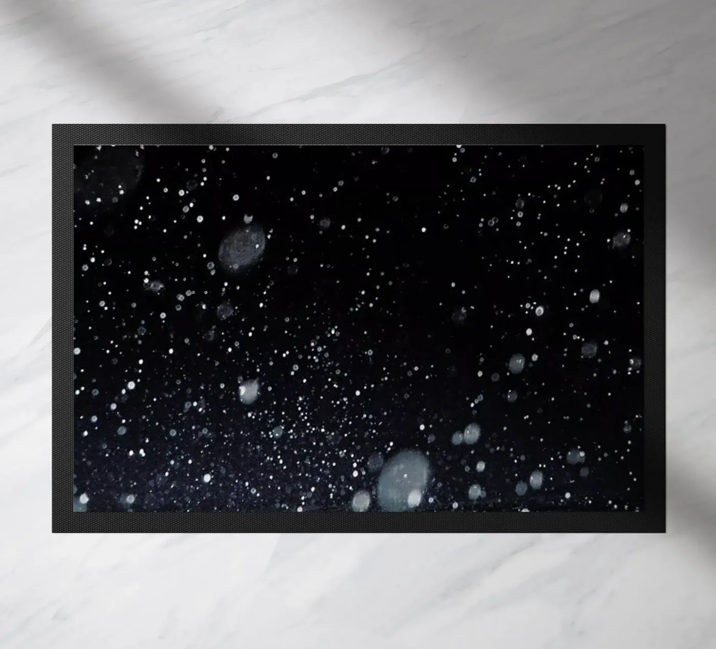 Water Pattern 5 Fußmatte von Chris Abatzis