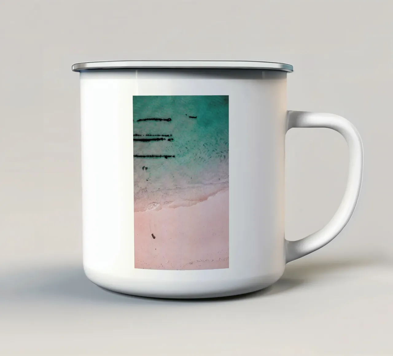 Beach Patterns2 tazza in smalto da Chris Abatzis