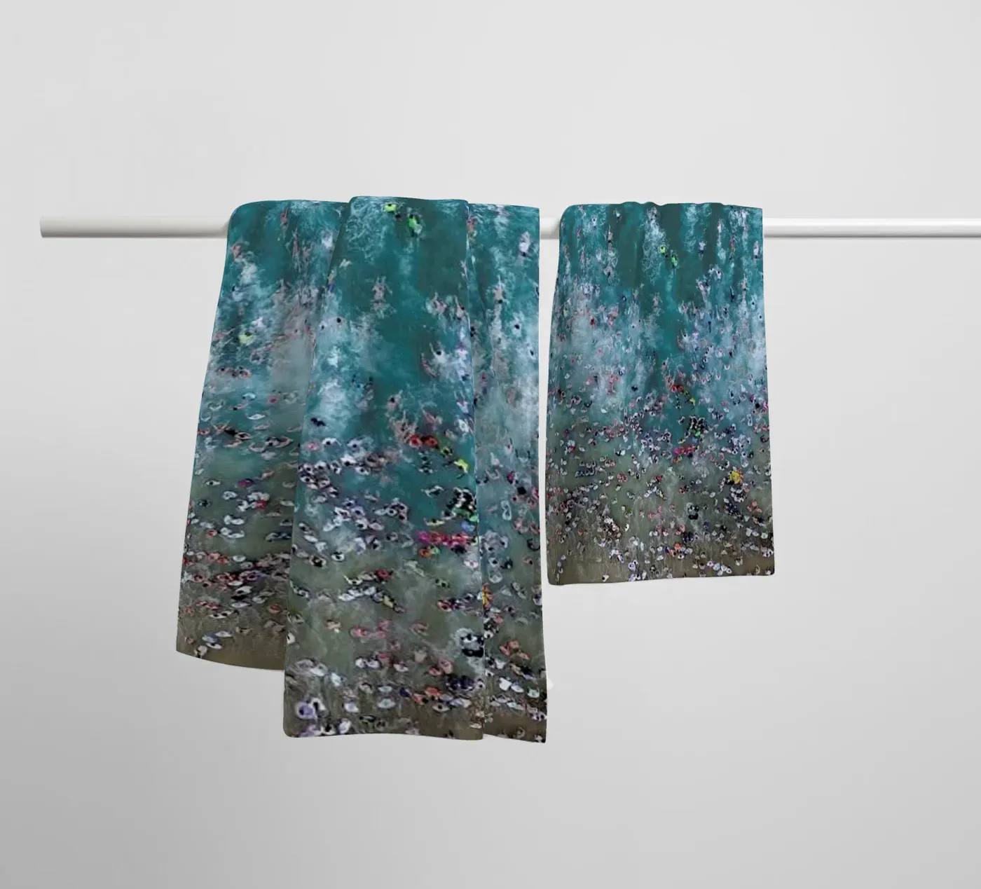 Diving in badhanddoek van EyeEm Mobile GmbH