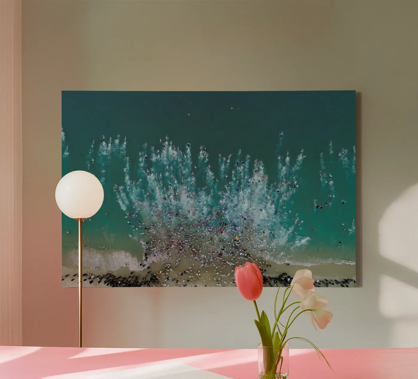 Diving in canvas by EyeEm Mobile GmbH