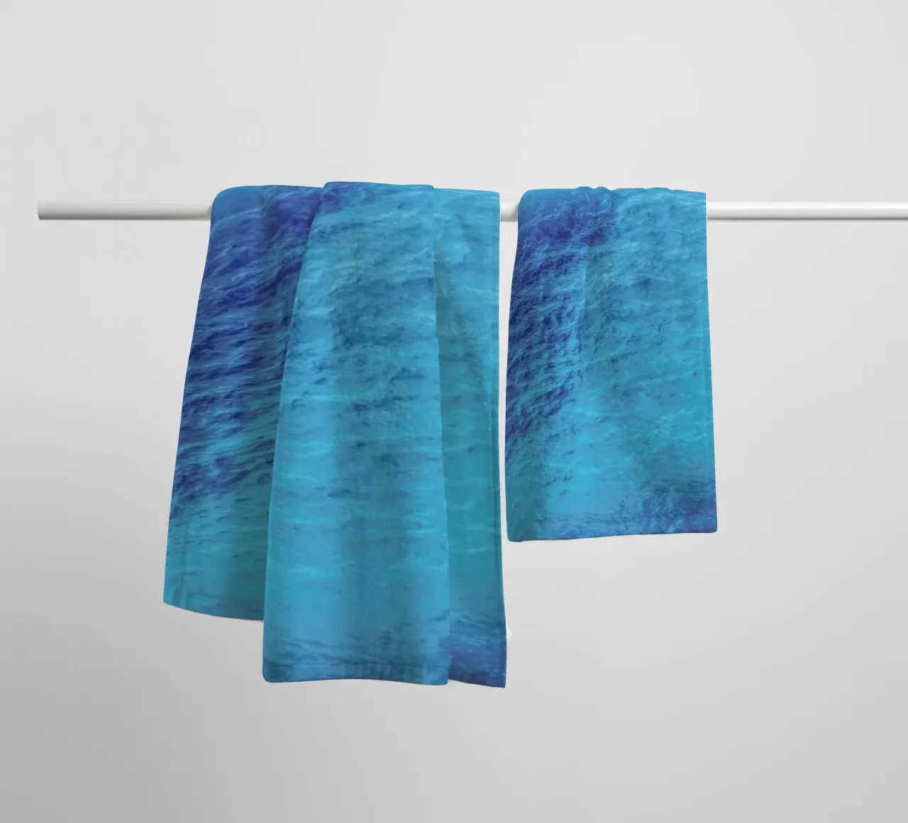 Bluest Blue asciugamano da bagno da Nur Mut