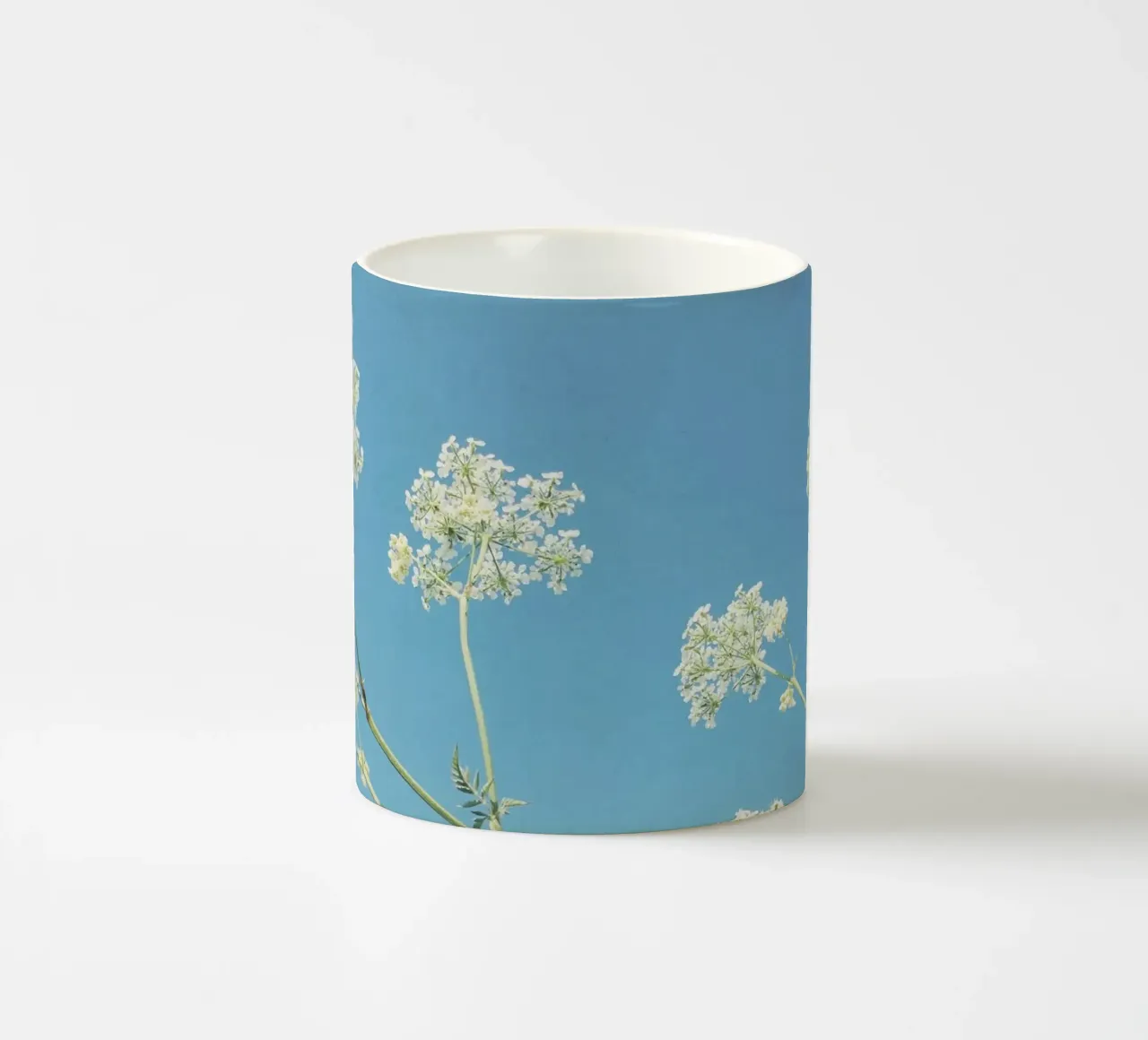 Sussurro tazza in ceramica da Cassia Beck Photography