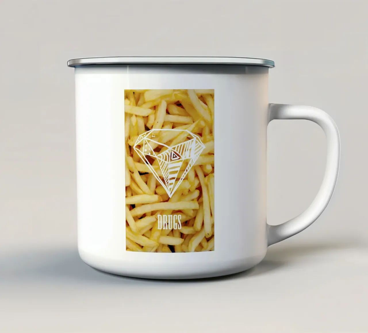 Diamonds and French Fries tazza in smalto da Danny Ivan