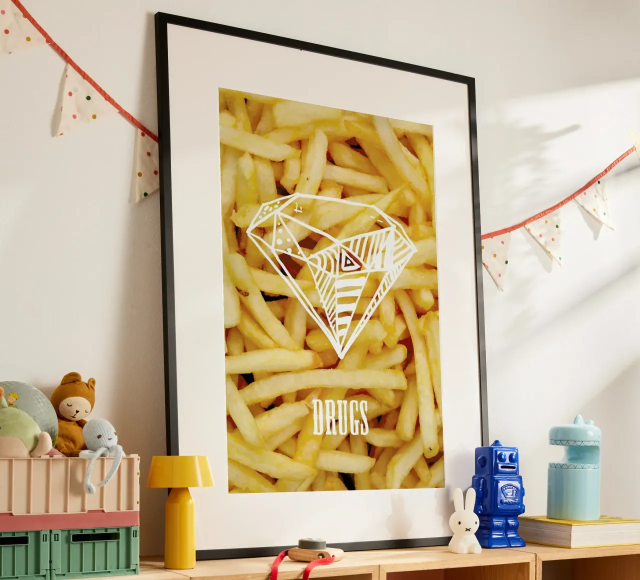 Diamonds and French Fries poster con telaio in alluminio da Danny Ivan