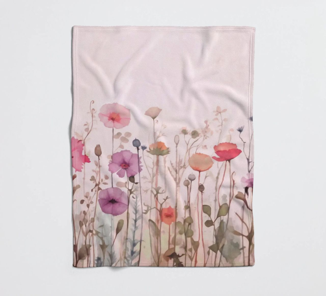 Vibrazioni estive di fiori selvatici pastello coperta in pile da Andrea Haase Modern Home