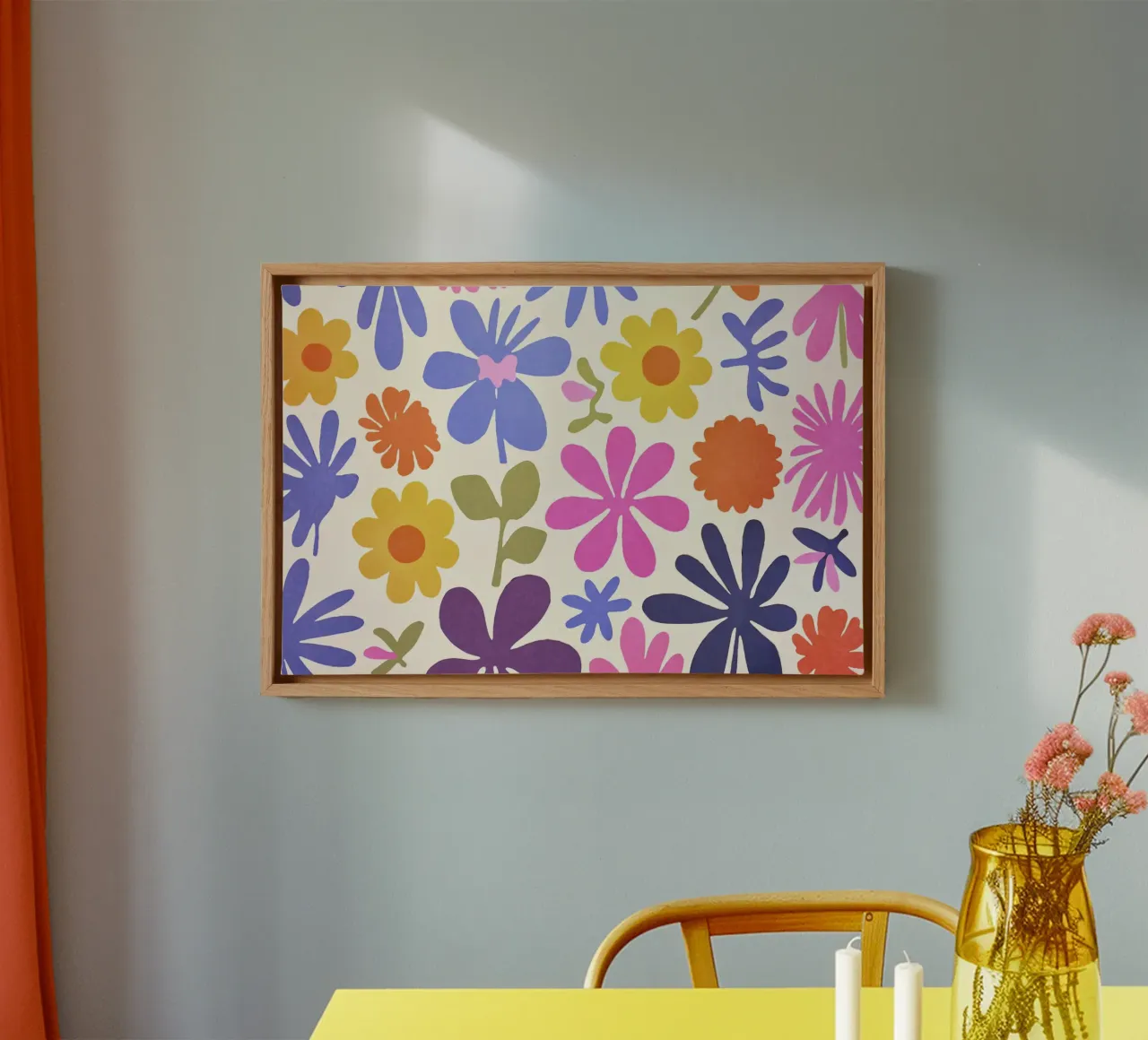 Giardino fiorito groovy ispirato a Matisse tela con Cornice a cassetta da Andrea Haase Modern Home