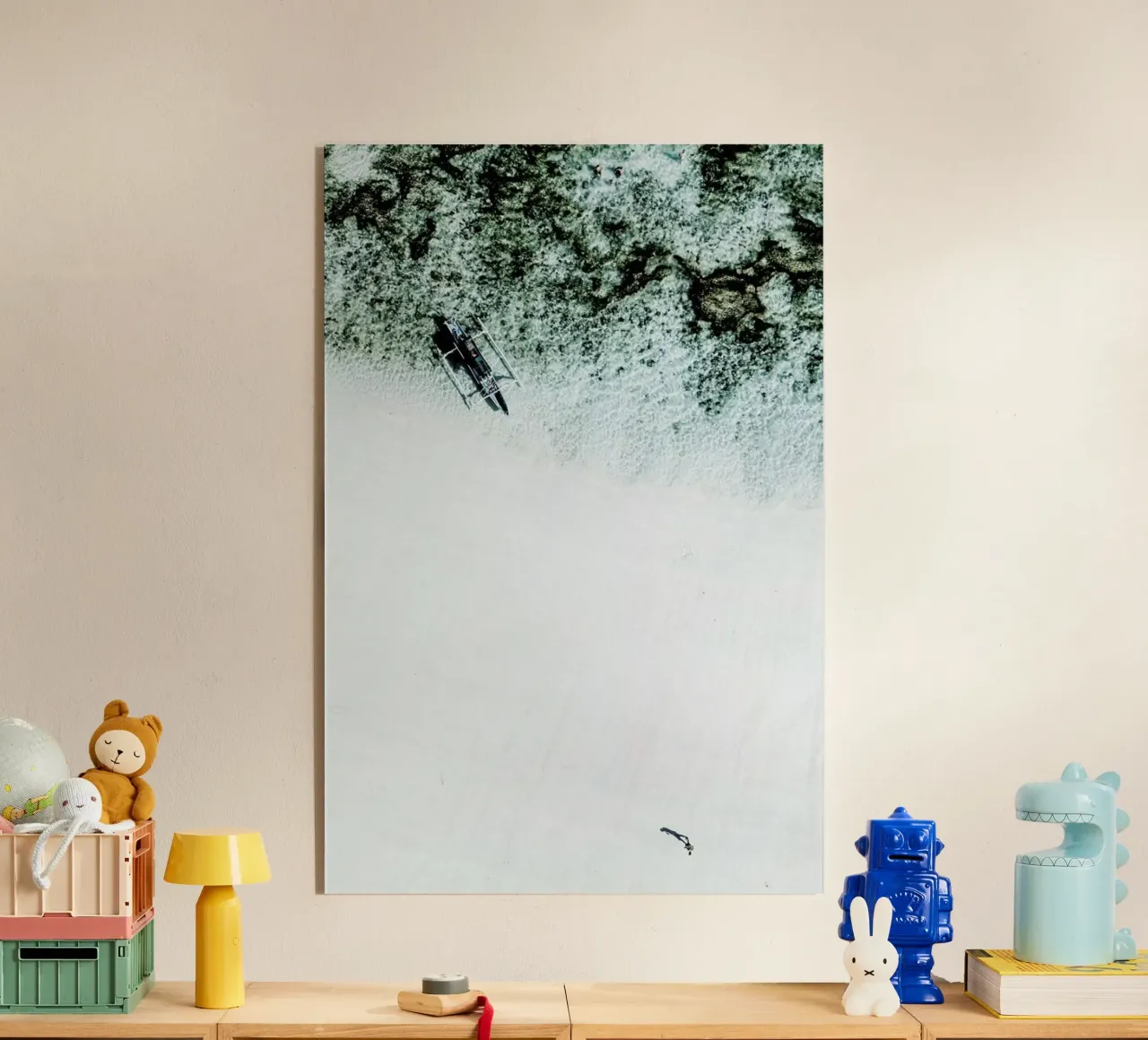 On The Beach plexiglass da Chris Abatzis