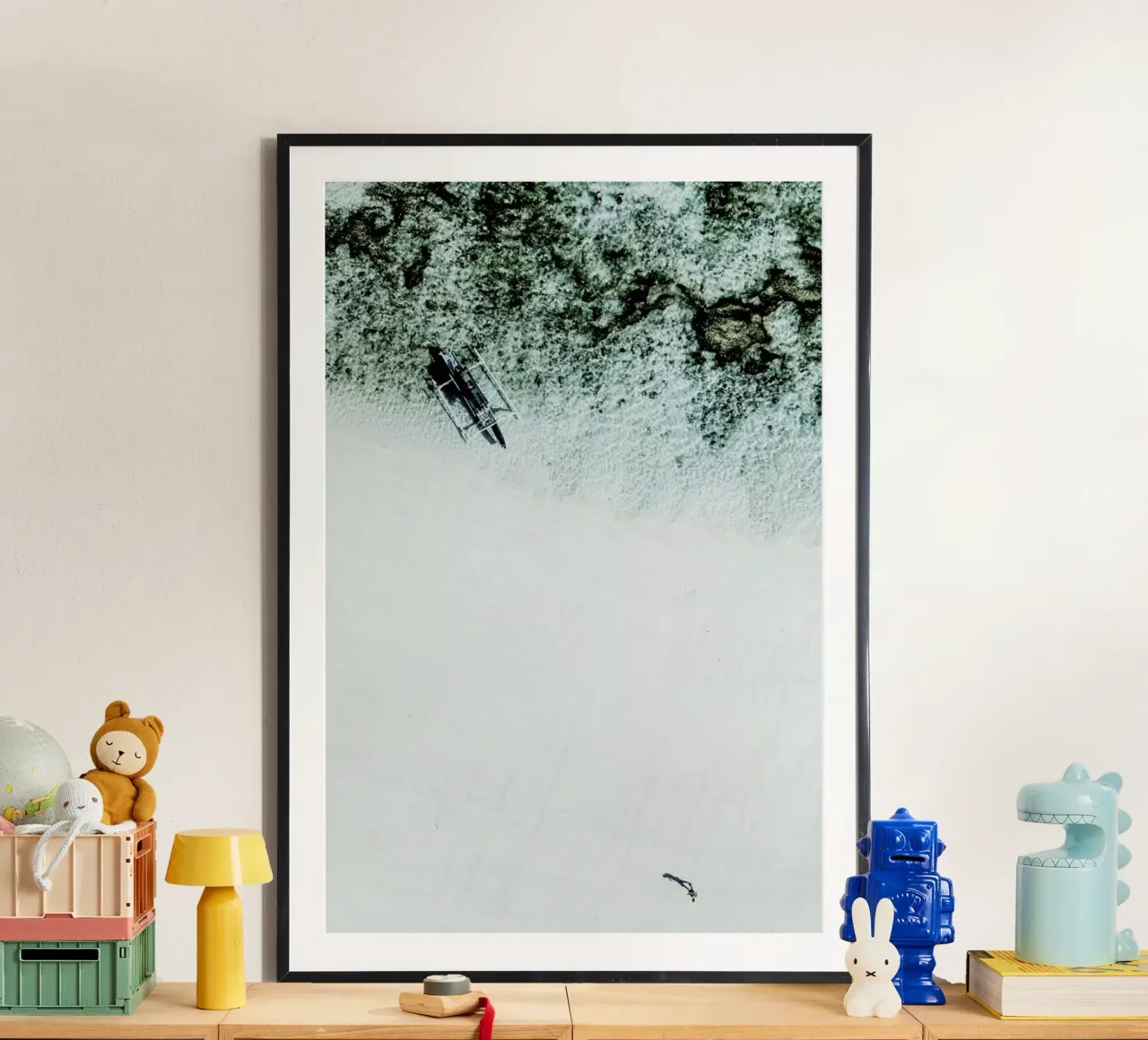 On The Beach poster da Chris Abatzis