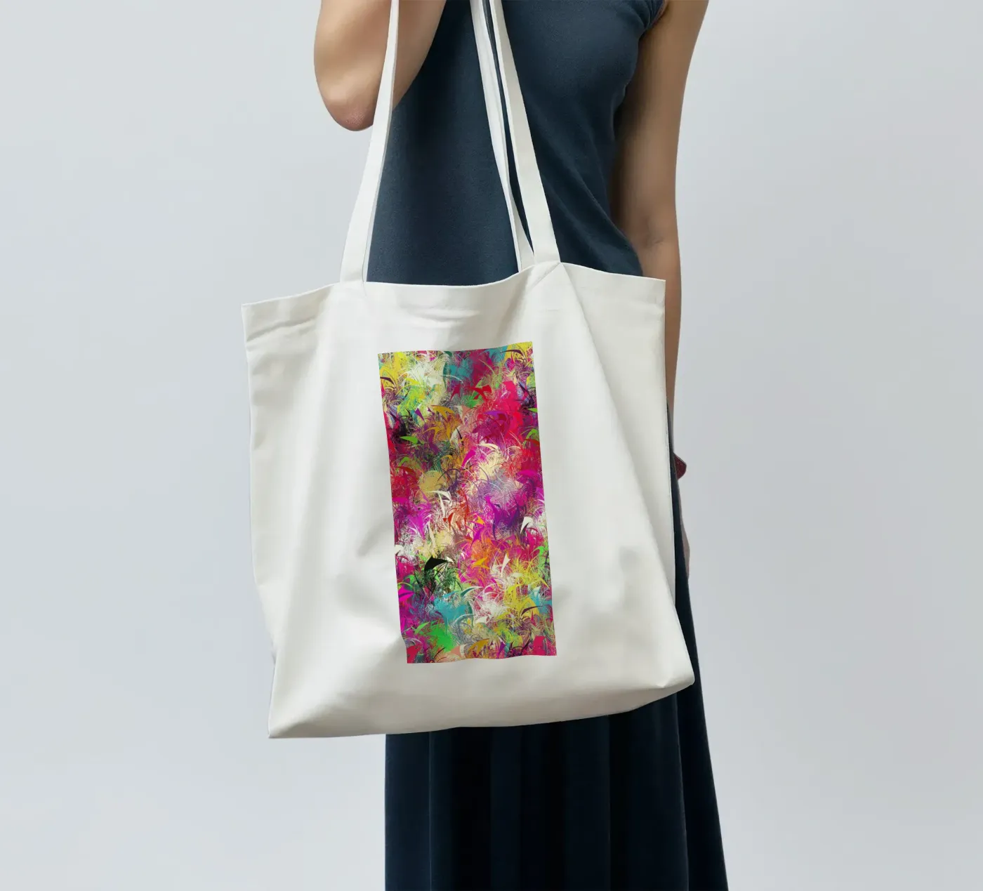 Splash tote bag by Danny Ivan