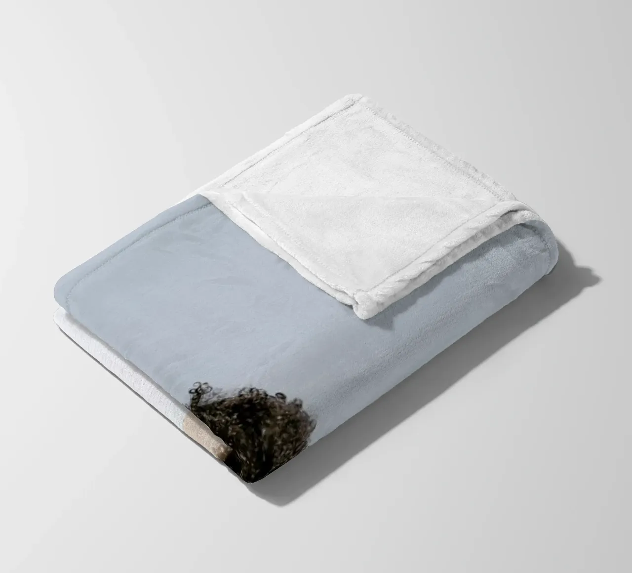 Lara coperta in pile da George Griefy