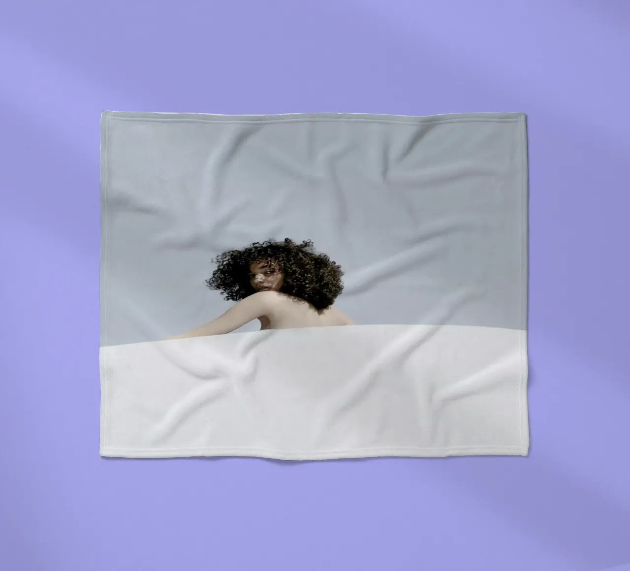 Lara coperta in pile da George Griefy