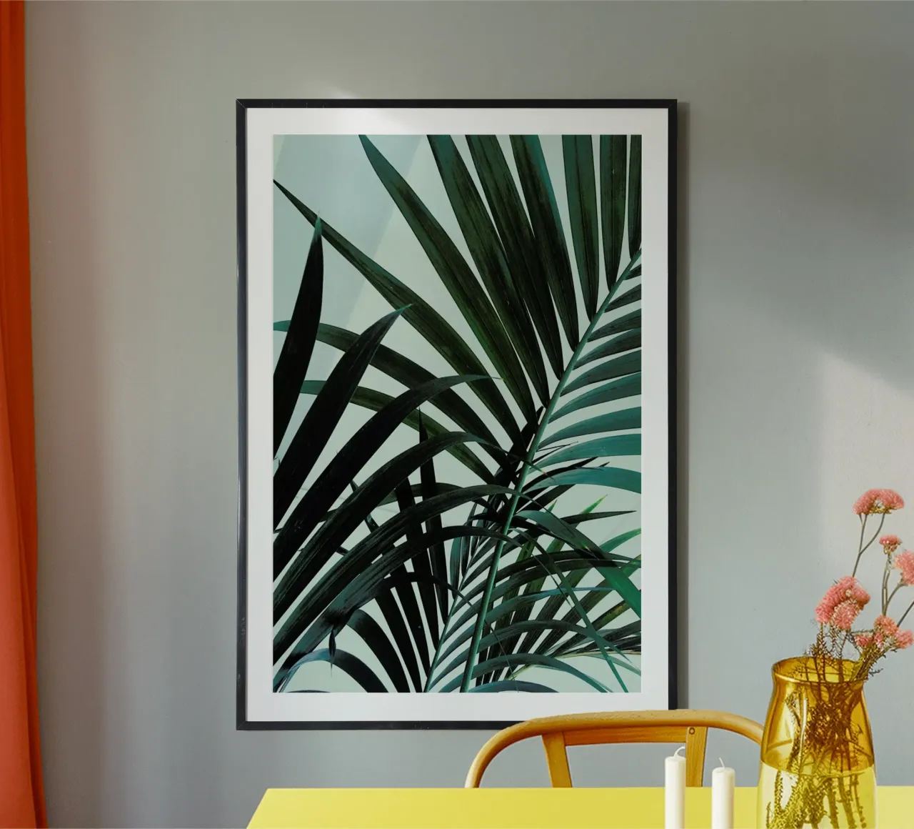 Palm Leaves poster con telaio in alluminio da Sebastian Hilgetag