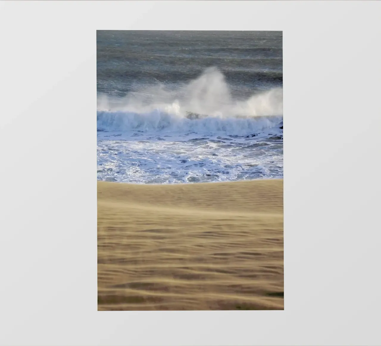 Where Desert Meets Ocean pellicola backlit da Studio Nahili