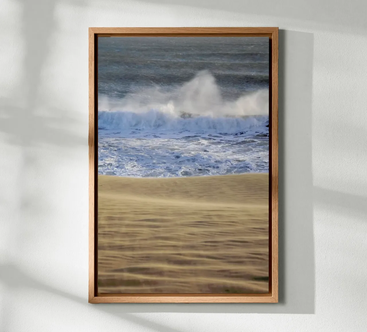 Where Desert Meets Ocean tela con Cornice a cassetta da Studio Nahili