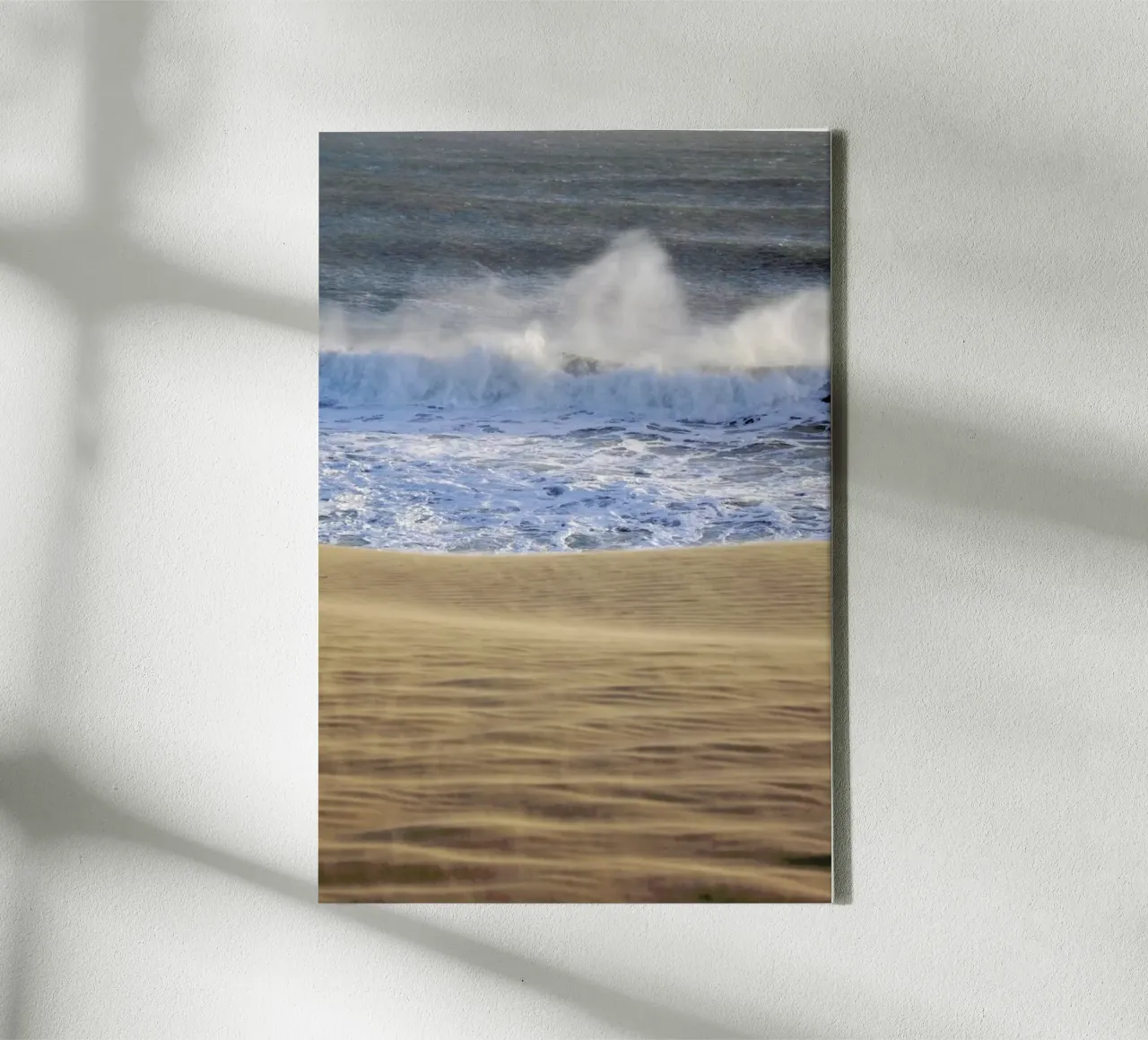 Where Desert Meets Ocean tela con Cornice a cassetta da Studio Nahili