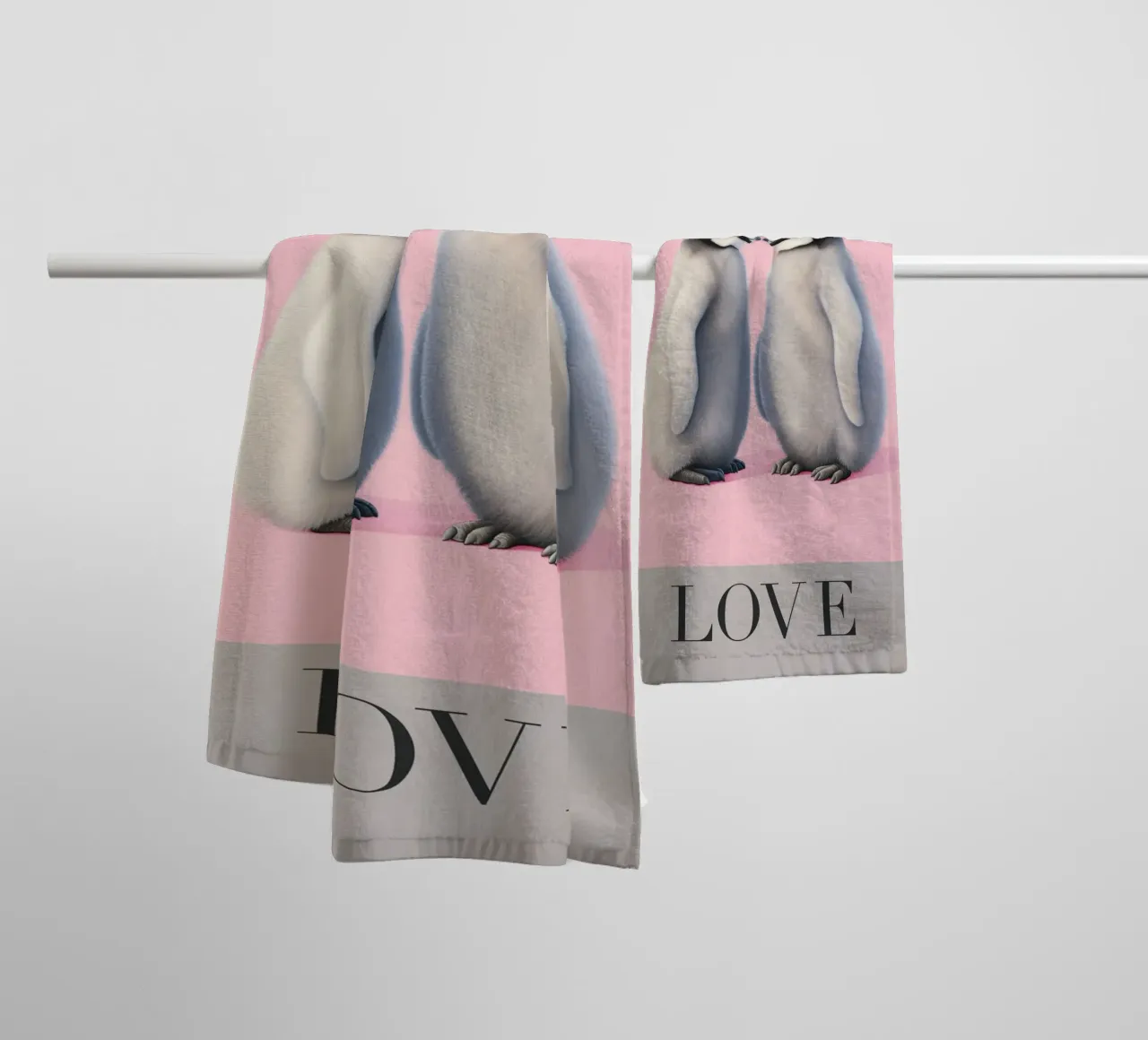 Cari pinguini con un cuore asciugamano da bagno da Carinaprint