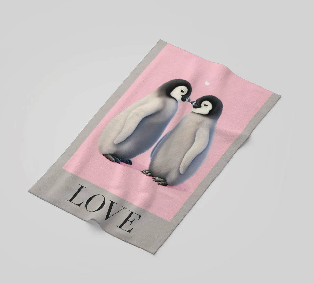 Cari pinguini con un cuore telo mare da Carinaprint
