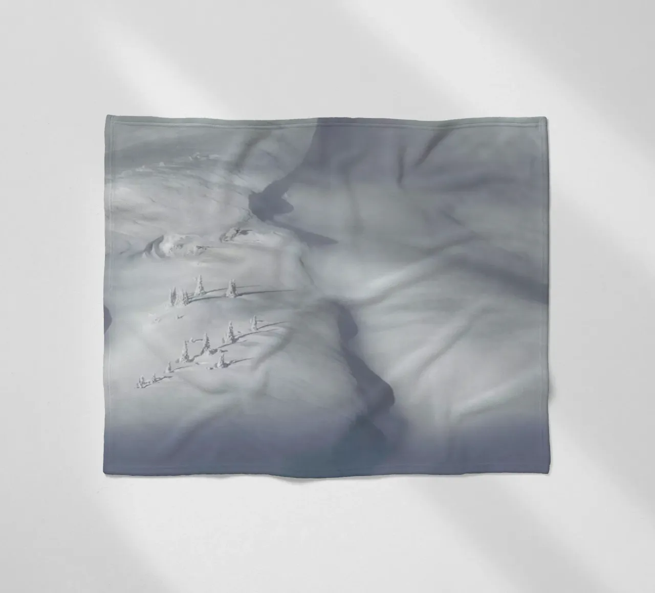 Planet Snow 3 coperta in pile da Nur Mut