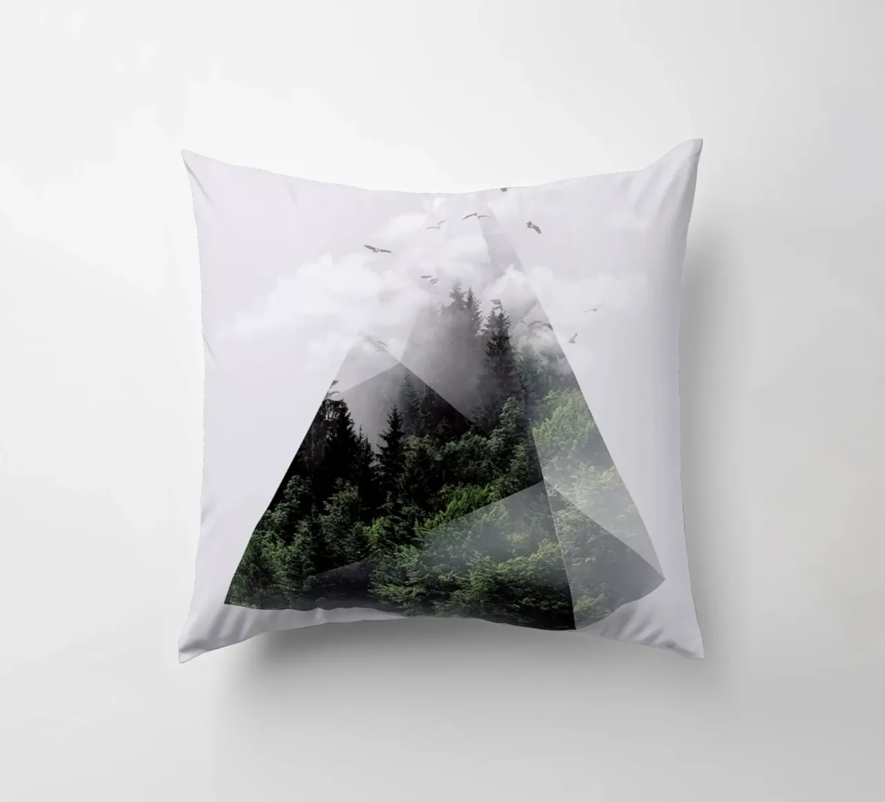 Forest Triangle cuscino da Róbert Farkas